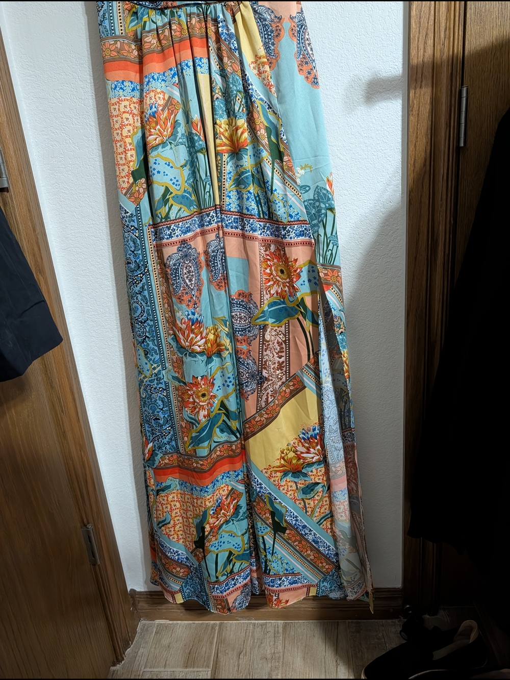 Laundry By Shelli Segal Long Silky Dress - Picture 4 of 10